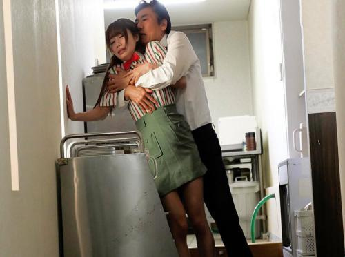 加藤ゆいさん、初出勤日にセクハラ被害