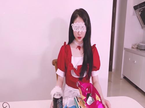 勤勉なメイドさん